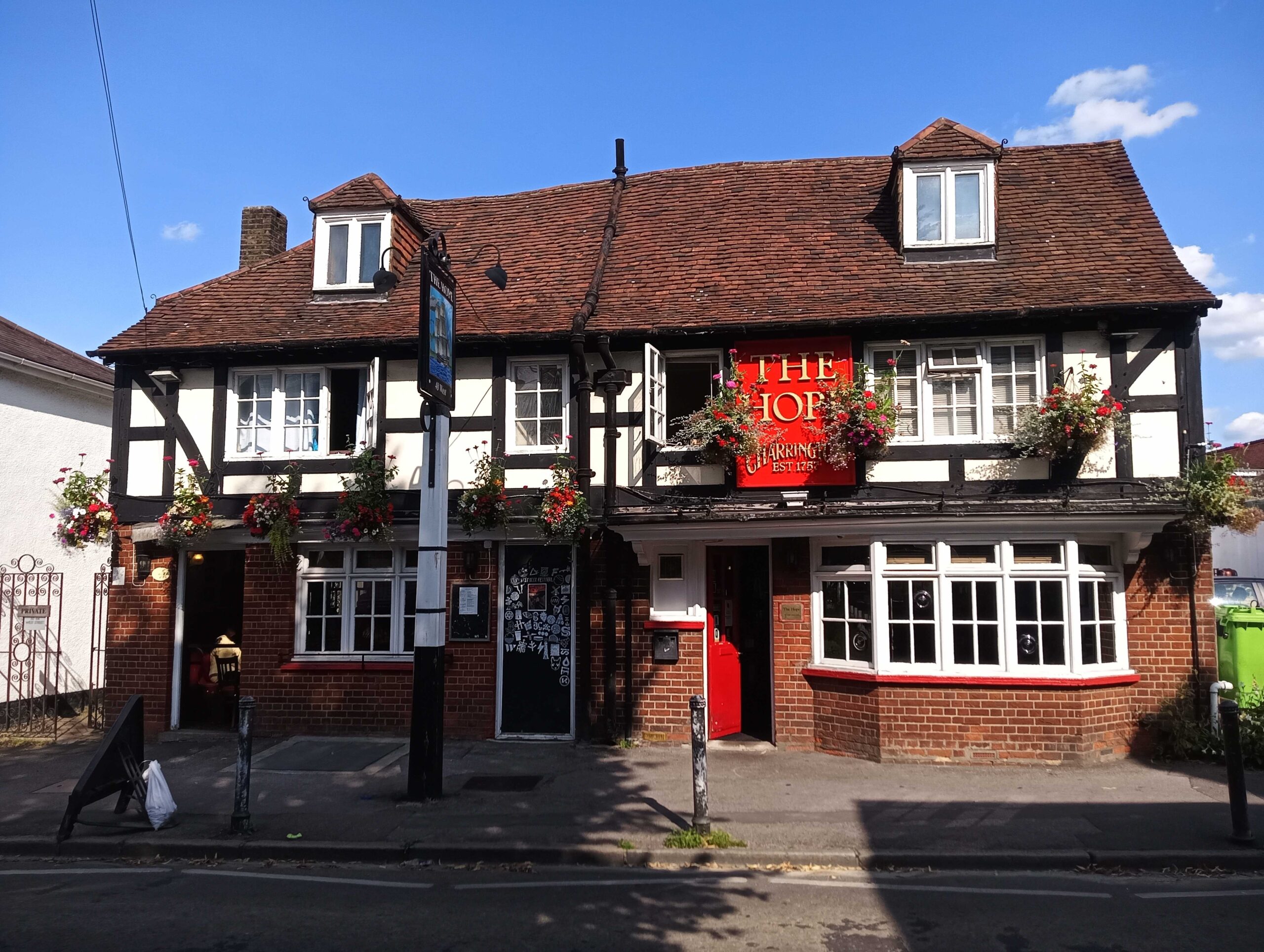 CAMRA unveils top 16 pubs